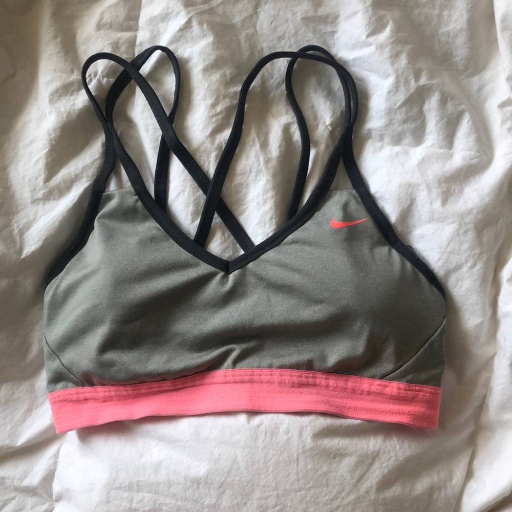 Nike Dri Fit Bra